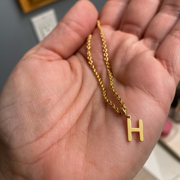 Hey June H Initial Necklace - Picture 2 of 2